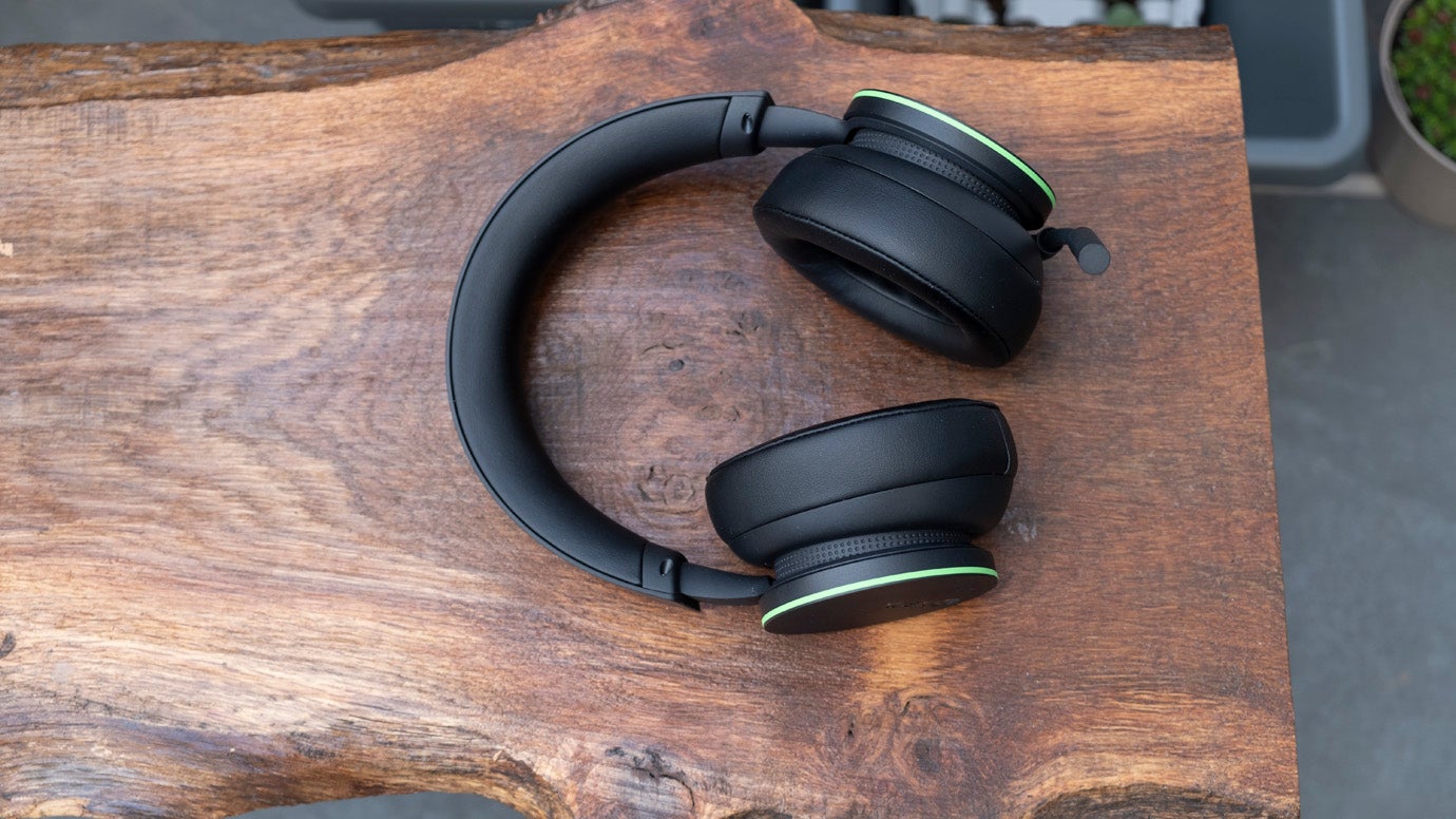 Xbox Wireless Headset review our new top for Xbox